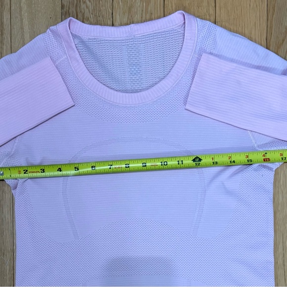 Lululemon Swiftly Tech LS 2.0 Crew 🍓 Strawberry Milkshake Size 8 EUC - Picture 6 of 7